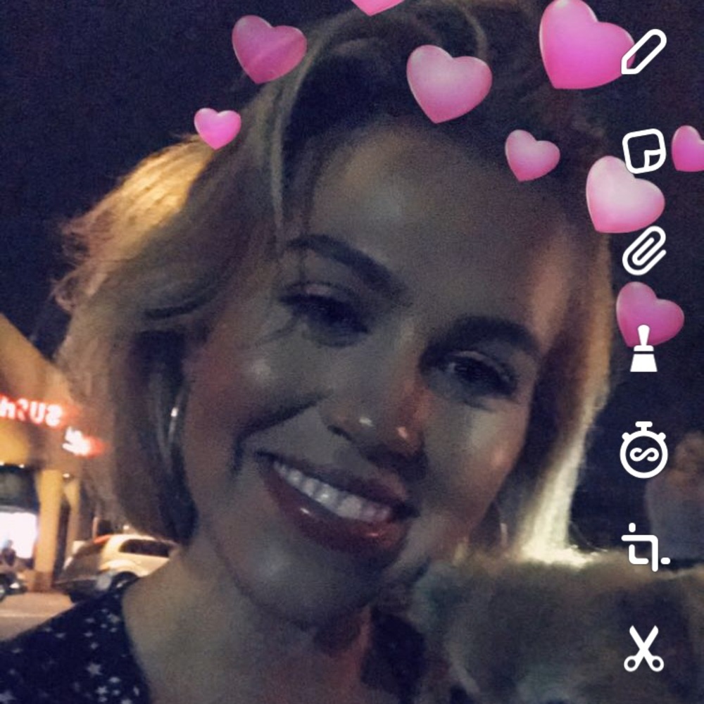 Meet your Posher, Caitlin